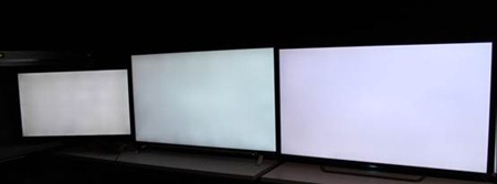 與其他電視比較起來，暗部斑點更加明顯(最左方)