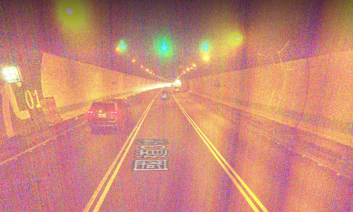 隧道光源的亮暗快速變化，可能對可能會對行車記錄器的表現產生影響